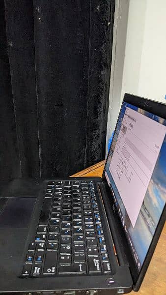 Dell Latitude 7290 Core i5 8th Generation 3