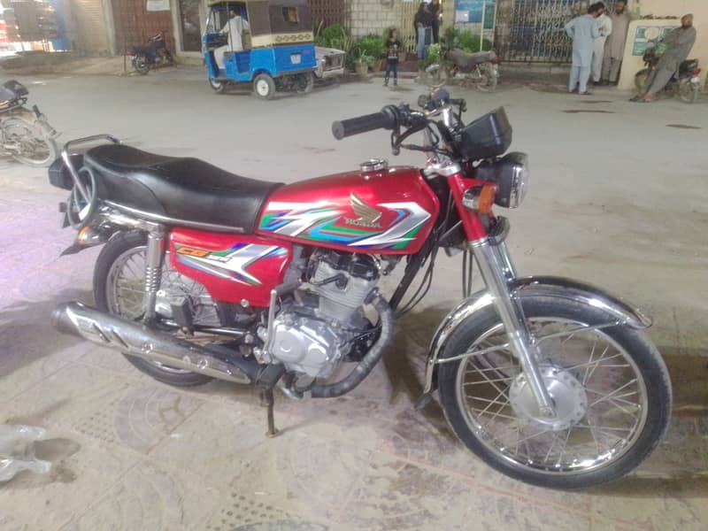 Honda 125 2023 3