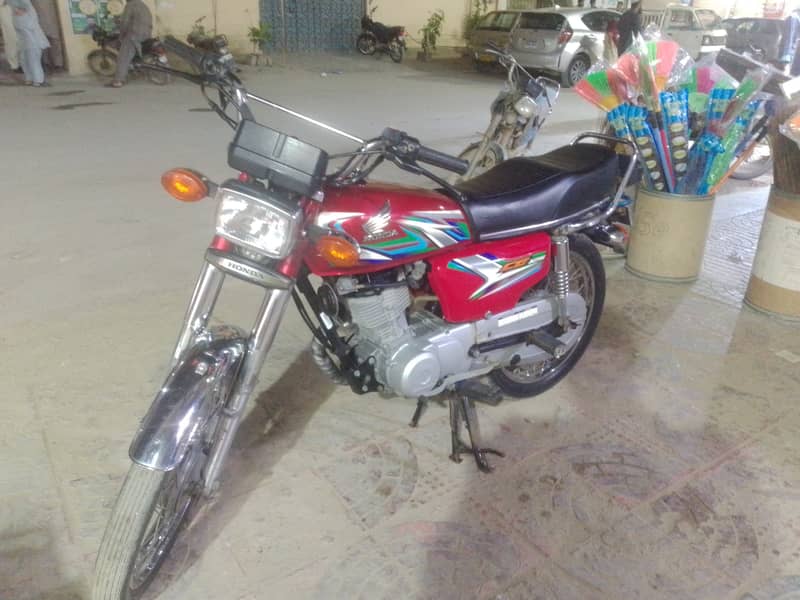 Honda 125 2023 6