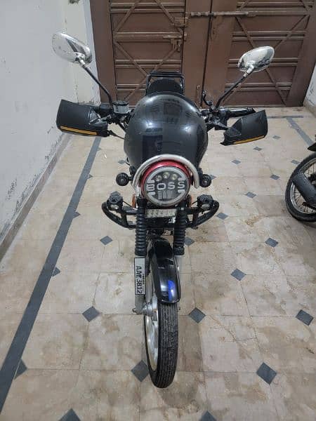 Suzuki GS 150 SE 2