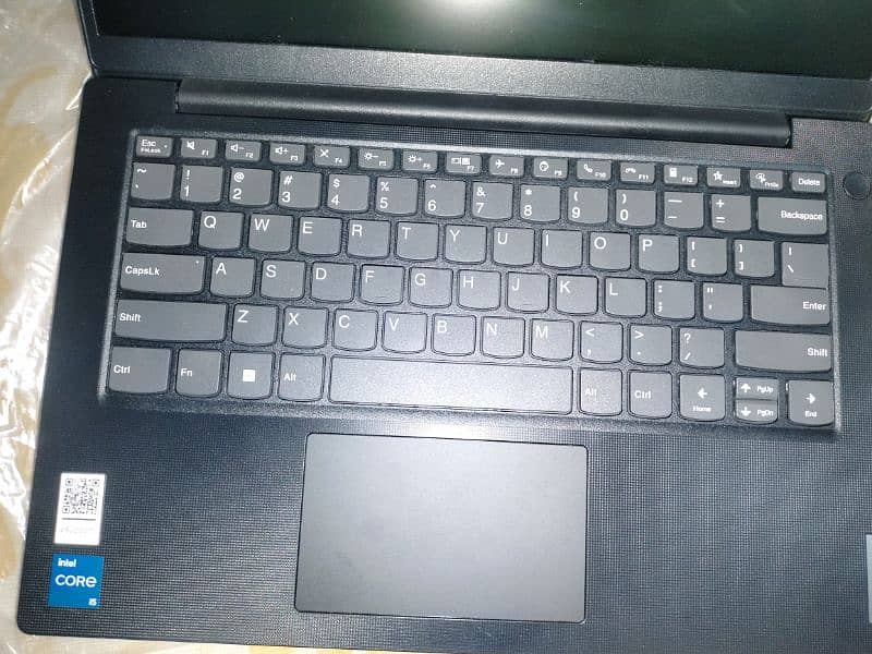 selling laptop 3