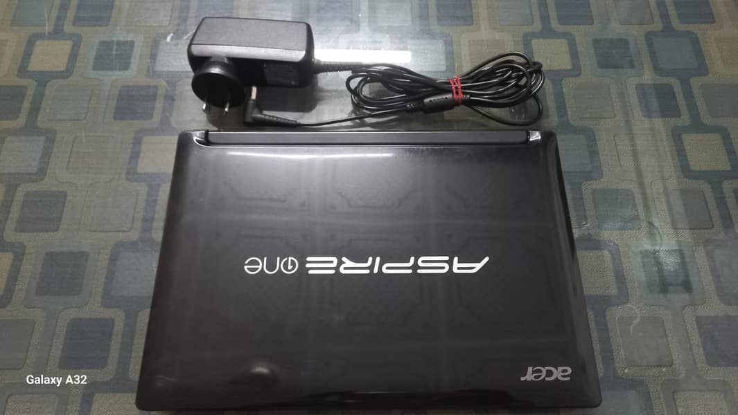 Acer Aspire One D255 Laptop for Sale - Used like New 0