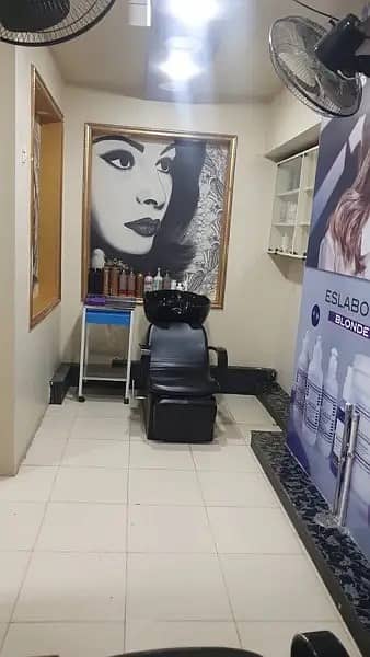 Beauty Saloon for sale 2