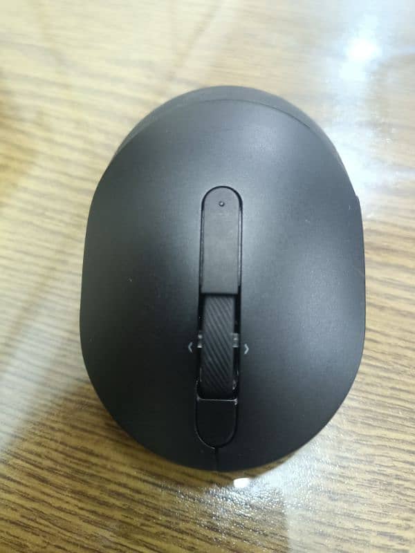 Dell Mobile Pro Wireless Bluetooth Mouse - MS5120W 9 buttons, 4000dpi 8