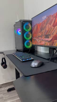 Gaming Beast for Sale: Top-Notch PC with Latest Specs