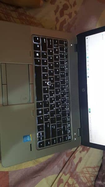 HP EliteBook 840 G2 0