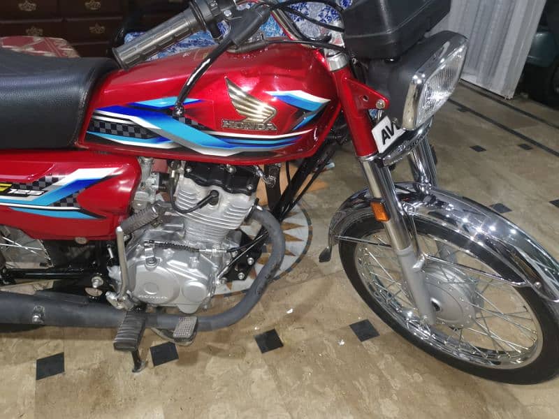 CG 125 Model 2024 like new 1