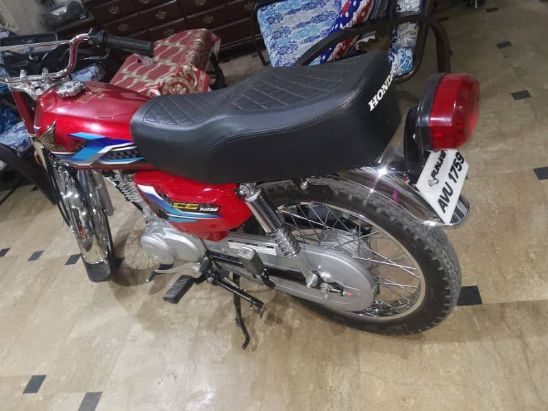 CG 125 Model 2024 like new 3