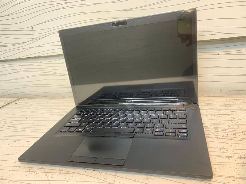 Dell 7490 i7 8th Gen 10/10 condition 4