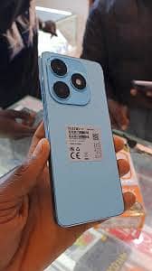 Tecno spark 20 with box 10/10 , 8/256 in waranty