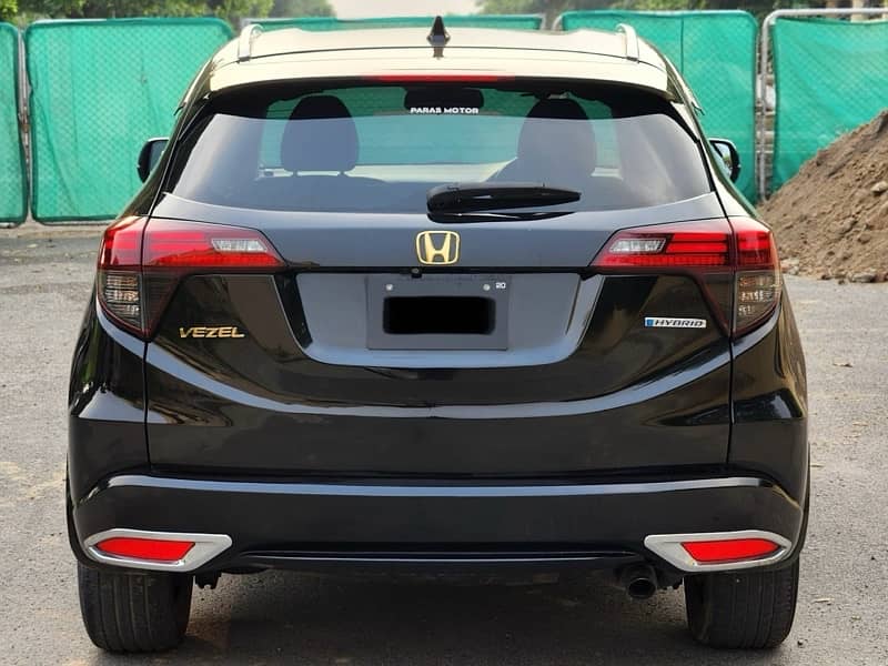 Honda Vezel 2015 Z PKG 2