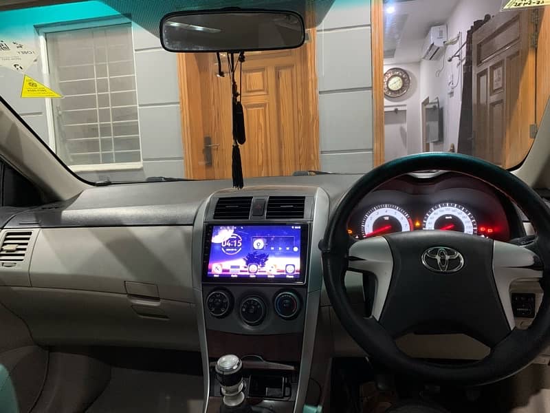 Toyota Corolla Altis 1.6 SE 6 gear speed manual 11