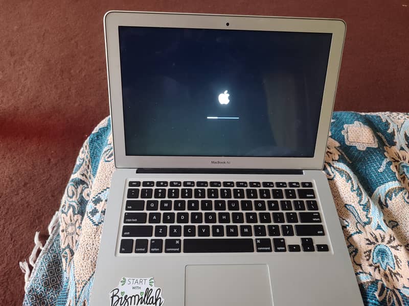 MacBook Air core i-5 ( 2017) for #sale 2