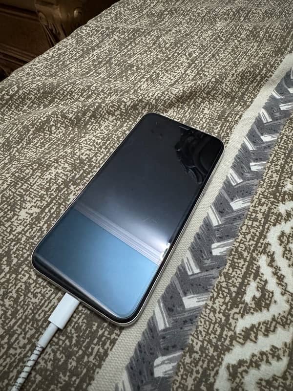 IPhone X 64GB Pta Approved 0