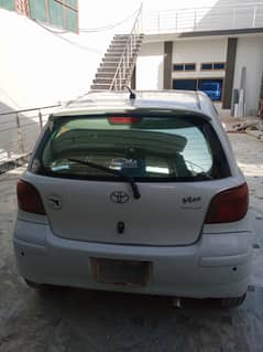 Toyota Vitz 2002