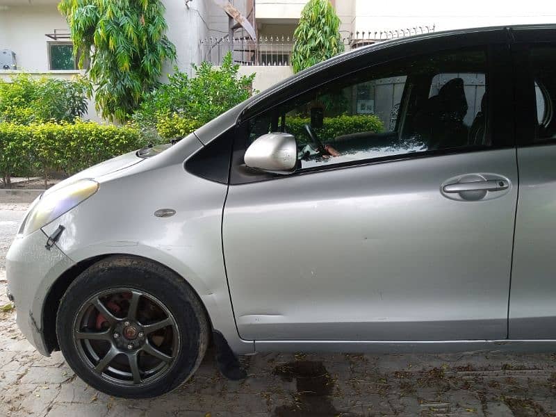 Toyota Vitz 2012 12