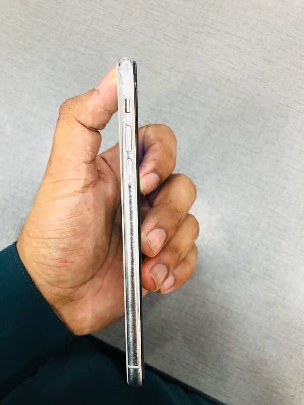 Iphone x pta approved 64 gb 5