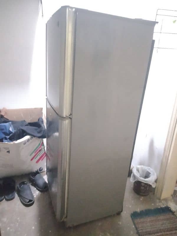 PEL Refrigerator 03076976330 2