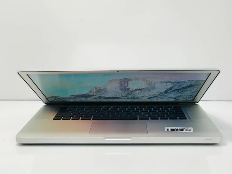 APPLE  MACBOOK PRO 2012 CI7 8/180 SSD 15" DISPLAY 3