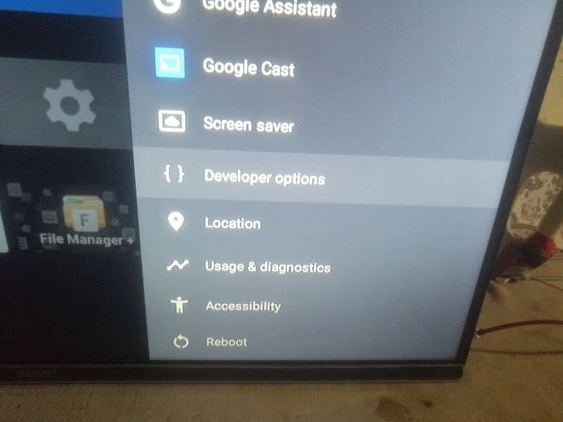 Orient android TV 32inch like brand new 6