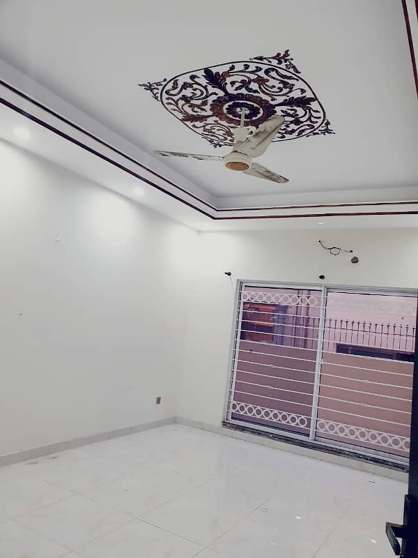 1 KANAL LOWER PORTION HOUSE FOR RENT IN BAHRIA TOWN LAHORE 5