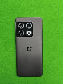 OnePlus 10pro 5G (officially PTA approved)