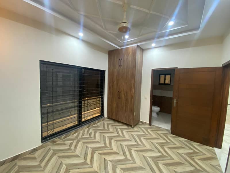 Beautiful Brand New 5 Marla 3 Bed House For Sale Paragon City At Barki Road Near Dha , Air Port 5