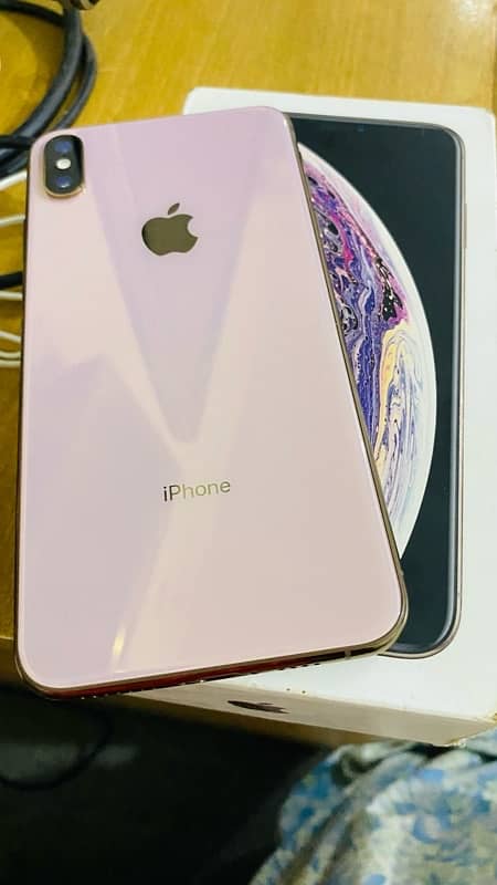 Iphone XS max , 256 GB , official pta approve with box 6