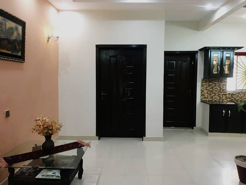 10 MARLA UPPER PORTION FOR RENT IN BAHRIA TOWN LAHORE 7