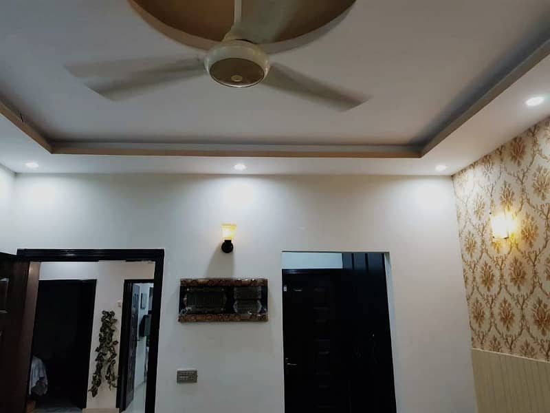 10 MARLA UPPER PORTION FOR RENT IN BAHRIA TOWN LAHORE 8