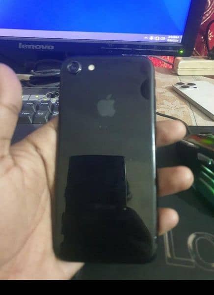 Apple IPhone 7 32GB Storage Non Pta Original Panel 1