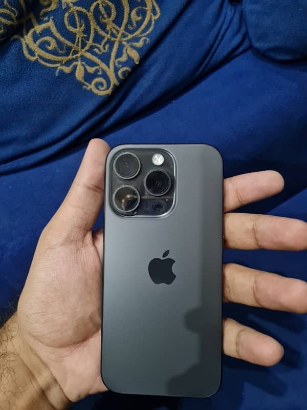 IPhone 15 Pro JV 5