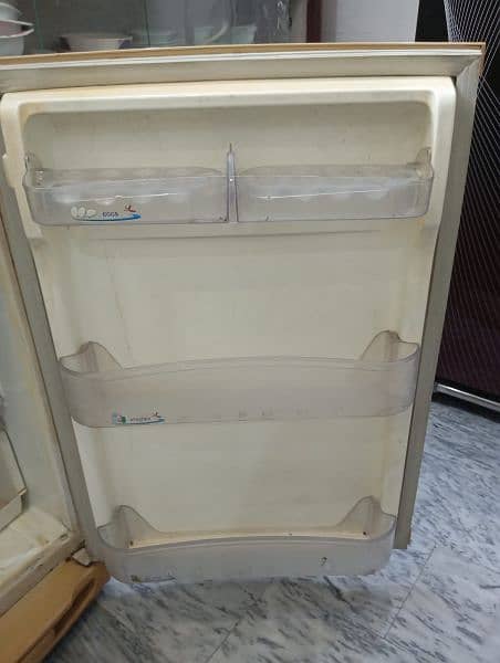 PEL refrigerator 2