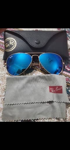 Ray ban