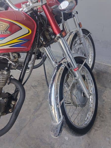 Honda 2019 Modal Rawalpindi number 4