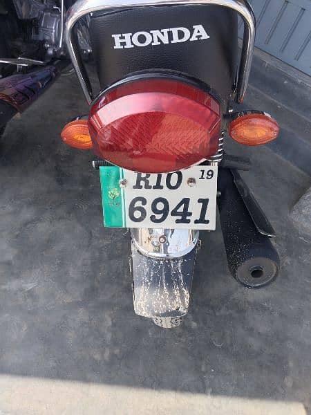 Honda 2019 Modal Rawalpindi number 5