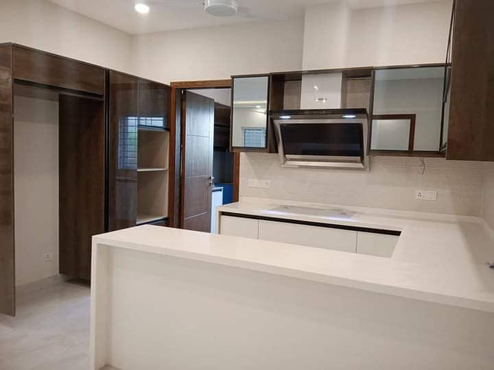 Top City 10 Marla upper portion for rent 3