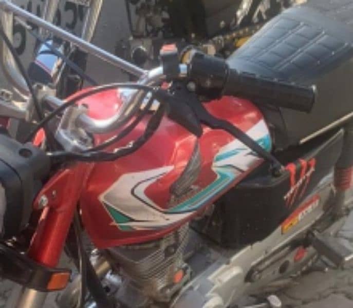 Honda 125 fual tank 1