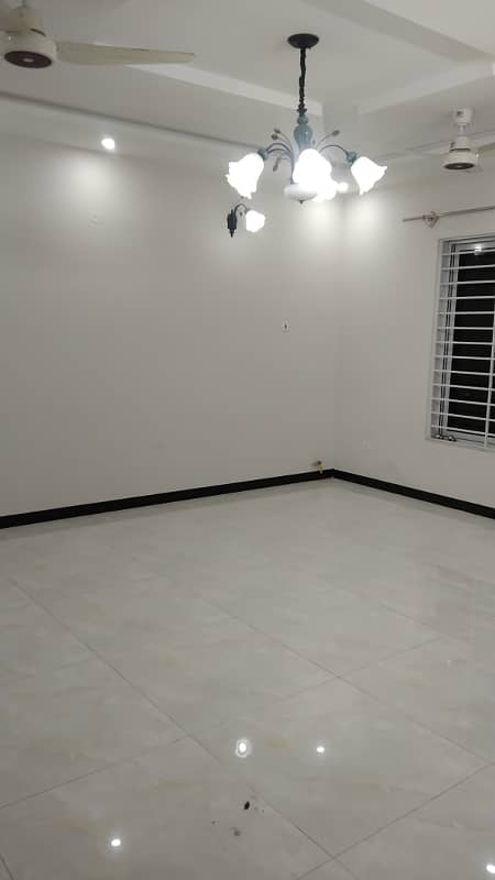 3 Bed like brand new upper portion Available For Rent 19