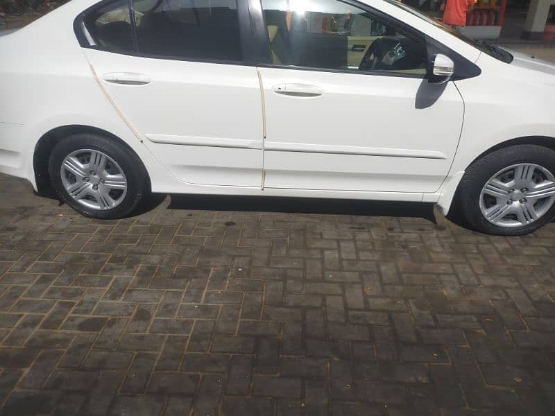 Honda City prosmatic 1.3  Automatic 2020 4