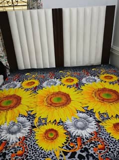 King size bed set for sale without mattress