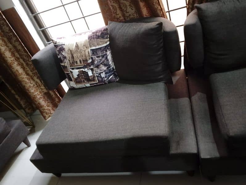 sofa set 6 or 7 seater without tables 3