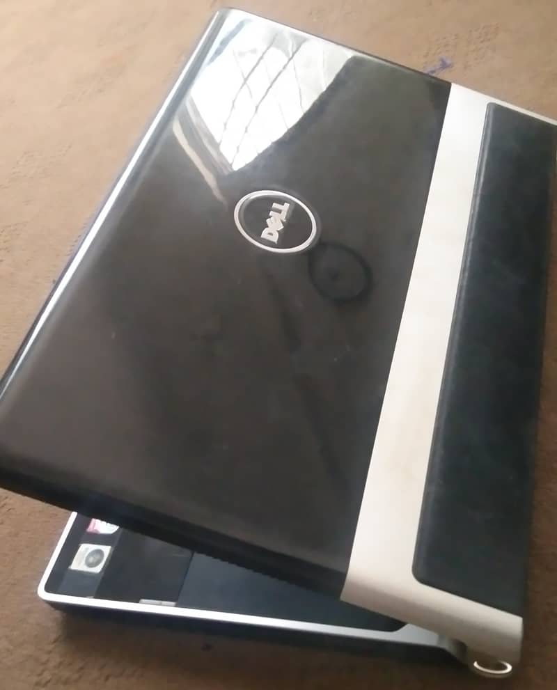 Laptop available for sell (Dell Studio XPS 1640) Used 1