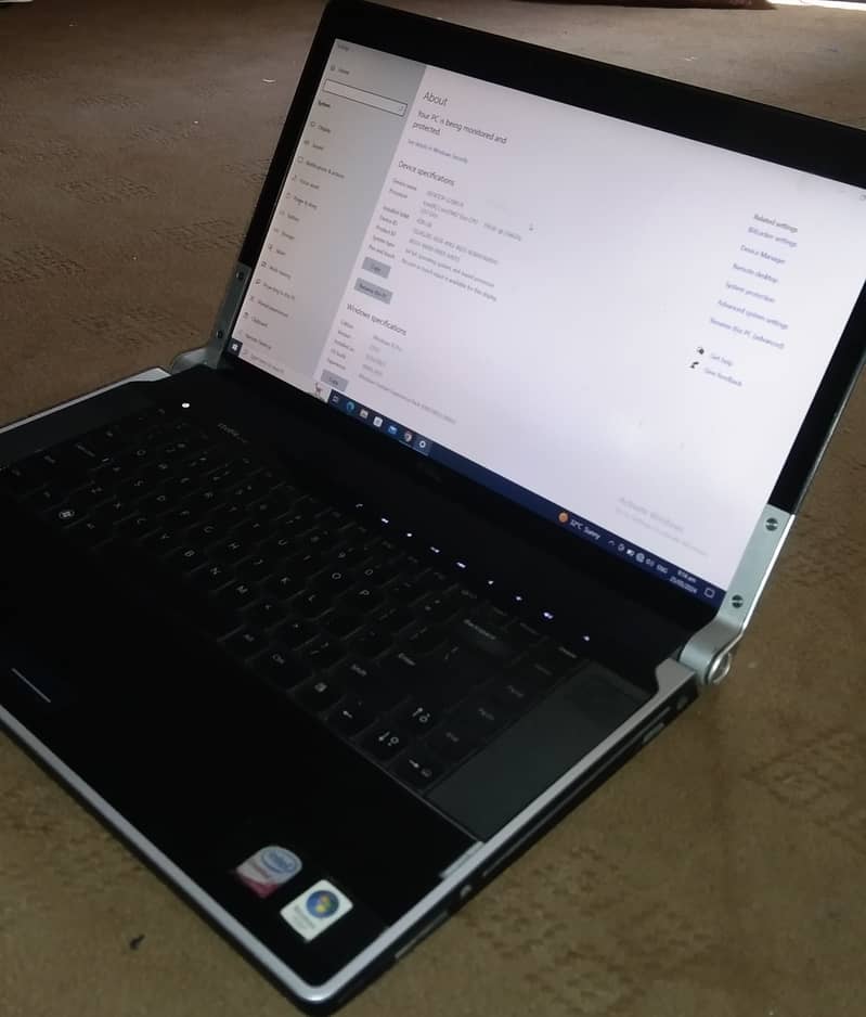 Laptop available for sell (Dell Studio XPS 1640) Used 2