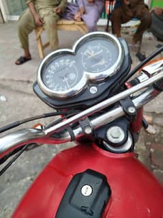 yamaha junoon total oregnal good condition 100%  03007107620