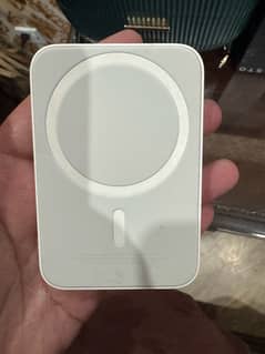 Apple original magsafe battery power bank