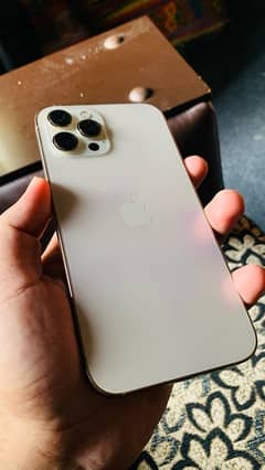 iphone 12 Pro Max (Gold)