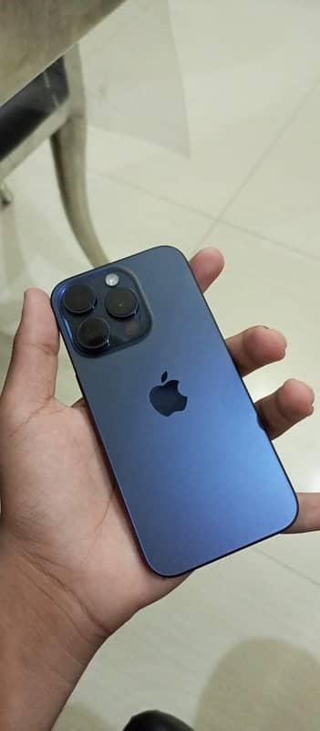 IPhone 15 pro JV 7