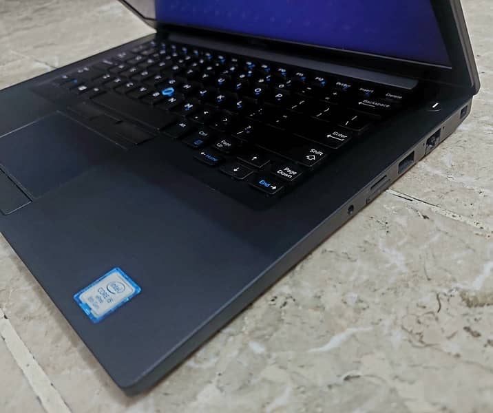 Dell Latitude 7490 2