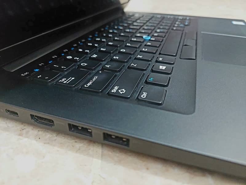 Dell Latitude 7490 5